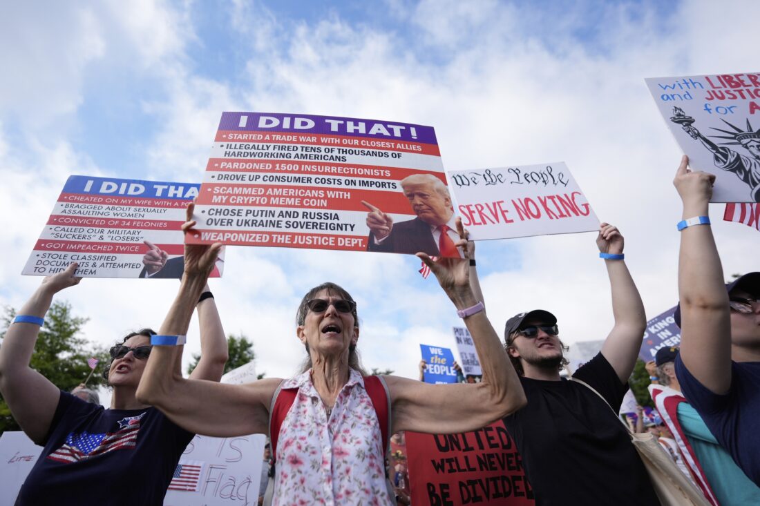 Anti-Trump demonstrators crowd streets, parks and plazas across the US |  News, Sports, Jobs - News and Sentinel